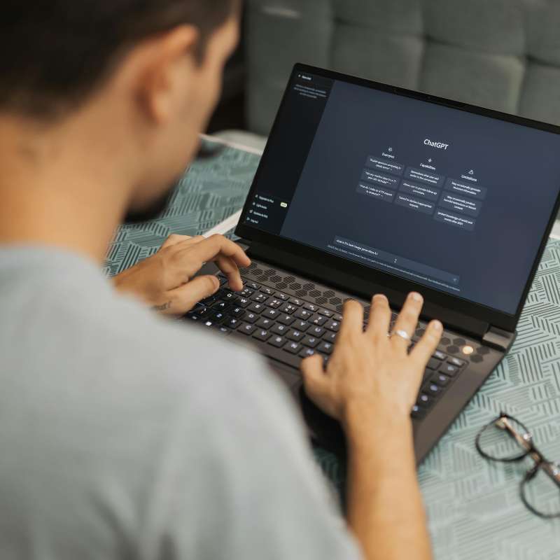 ChatGPT y tu reputación: Cómo proteger tu identidad online
