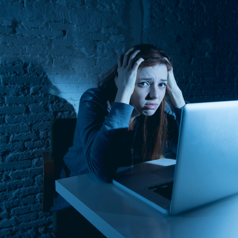 Detener la difamacion en linea ReputationUP